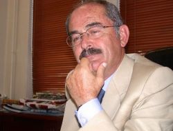 Büyükerşen, 18 Aralık'taki Kurultayda Chp Rozeti Takacak!