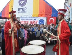 Eyüp'te Altıncı Spor Salonu Açıldı
