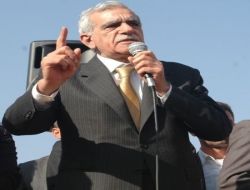 Ahmet Türk: Türkiye'de Halen İnkar, İmha Ve Asimilasyon Politikaları Yürürlükte