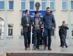 Aynı Apartmana İkinci Kez Girmeye Kalkınca Yakalandı