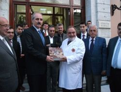 Numan Kurtulmuş, Erbakan'a Hakkını Helal Etti!