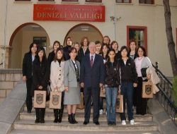 Zonguldak Kız Teknik Ve Meslek Lisesi Öğrencileri Vali Erkmen'i Ziyaret Etti