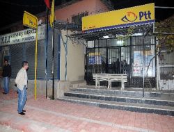 Antalya'da Ptt Şubesinde Soygun