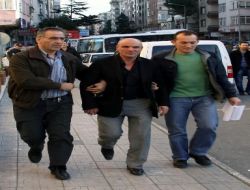 Kimliği Dikiz Aynasının Seri Numarasından Tespit Edilen Firari Sürücü Tutuklandı