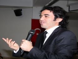 Gecekondudan Harvard'a Uzanan Başarı Öyküsünü Öğrencilerle Paylaştı