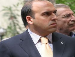 Şirvan Kaymakamlığı Kız Öğrencilere 100 Lira Burs Veriyor
