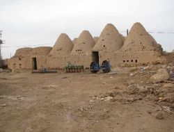 Harran'ın Kümbet Evleri Turizme Kazandırılacakkümbet Evleri Onarılıyor