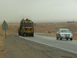 Kuzey Irak Sınırına Tank Sevkiyatı