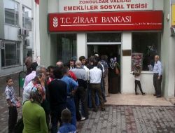 Fakirlere Bayram Harçlığı Dağıtıldı