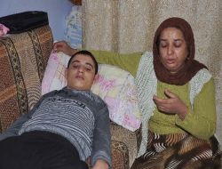 18 Yaşındaki Mazlum'un Tek Hayali El Ve Ayaklarını Hissetmek