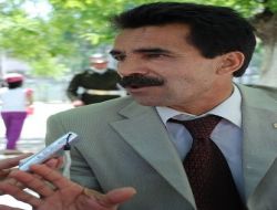 Chp İl Başkanı Erdoğan: Mimar Sinan Ccaddesi'ne Konan Demir Parmaklıklar İlkel