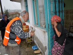 Kimse Yok Mu Derneği, Alevi Köylerinde Aşure Dağıttı
