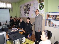 Engellilere Yönelik Yönetici Asistanlığı Kursu Sürüyor
