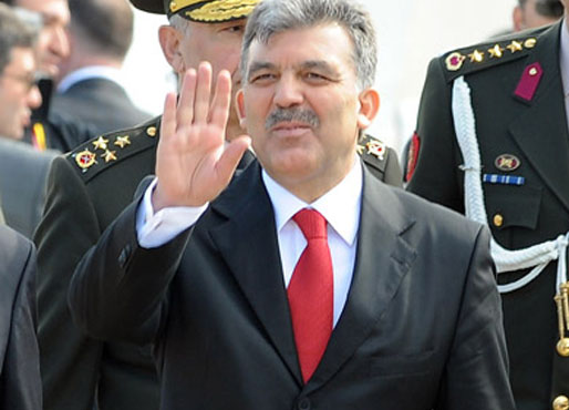 Gül'den 'Dünya AB ile bitmiyor' mesajı