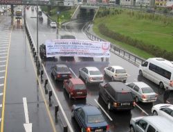 Bbp'liler Yol Kesip Özür Diledi!