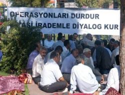 Kck Operasyonunda Gözaltına Alınan 17 Kişi Adliyeye Çıkarıldı!