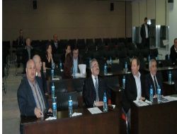 Adana Büyükşehir Belediye Meclisi Gündemsiz Toplandı