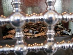 Şam'daki Kerbela Şehitlerinin Mezarları Ziyaretçi Akınına Uğruyor!!