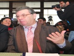 Sinn Fein Üyesi Reilly: "Barışı Sağlamak İçin Öcalan'la Temas Kurulabilir!"