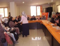 Düzce'de Ak Partili Kadınlardan Aşure Programı