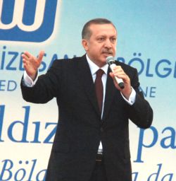 Başbakan'dan Kurultay Göndermesi