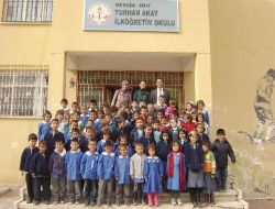 Kardeş Okula Anlamlı Ziyaret