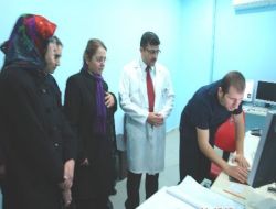 Ak Parti Kadın Kolları Üyelerinden Bozok Üniversitesi Araştırma Ve Uygulama Hastanesi Ziyareti