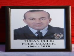 Futbol Oynarken Kalp Krizi Geçiren Polis Memuru Hayatını Kaybetti