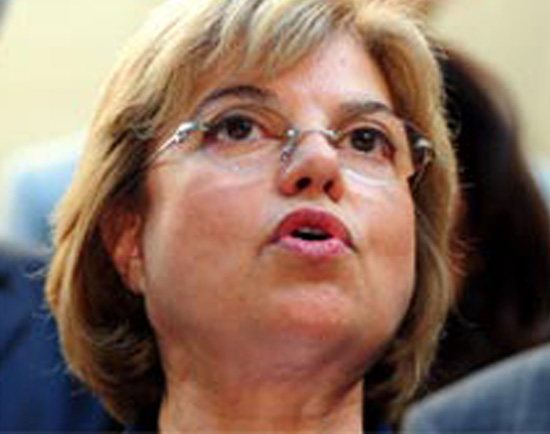 Çiller aday olmayacağını açıkladı!!