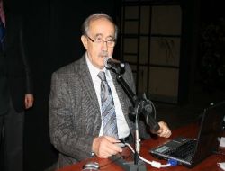 Adana'da Kur'an-ı Kerim Konuşuldu