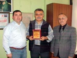 Rüyasında Şehitleri Gördü, Derneğe 4 Bin Lira Bağış Yaptı
