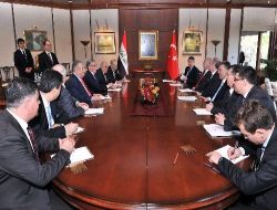 Cumhurbaşkanı Gül, Talabani İle Bir Araya Geldi!