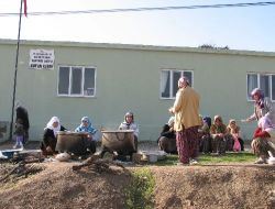 Kur'an Kursuna Katılan Kadınlar Aşure Etkinliğinde Buluştu