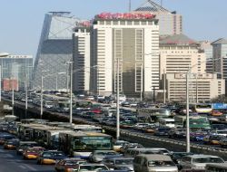 Çin'de Başkent Pekin'in Yerinin Değiştirilmesi Tartışması