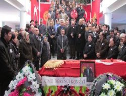 Bişkek'te Hayatını Kaybeden Manas Üniversitesi Rektör Yardımcısı Karahan Göz Yaşlarıyla Uğurlandı