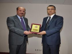 Balıkesirli Muhtarlar, İl Emniyet Müdürü Aydın'ı 'yılın Bürokratı' Seçti