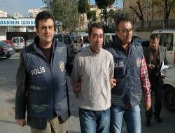 İşyeri Sahibi Gibi Davranıp Dört Esnafı Dolandırdı