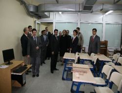 Düzce Üniversitesi'nde Deprem Araştırma Laboratuvarı Törenle Açıldı
