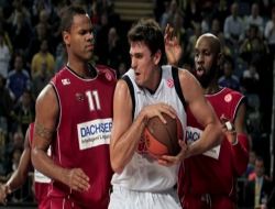 Fenerbahçe Ülker: 93 - Cholet Basket: 61