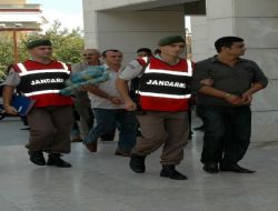 Bahçelerinde Hint Keneviri Yetiştiren 2 Zanlı Tutuklandı