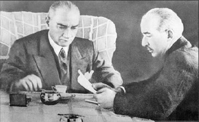 İsmet İnönü'yü Anıyoruz!