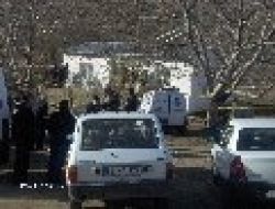 Eşini Ve Kayınvalidesini Öldürdükten Sonra İntihar Etti