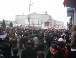 Şahintepe’de Kürt-Alevi Çatışması Çıkartmak İsteyenlere İzin Vermeyeceğiz!!