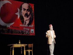 Mehmet Akif Bursa'da Anıldı