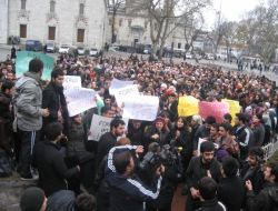 Danıştay'ın Formasyon Kararını Yumurta Pişirerek Protesto Ettiler