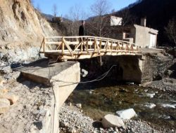 Giresun'da Sal Köprülerden Vazgeçilmiyor