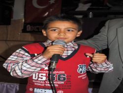 Dinleyenleri Ağlatıp Altını Kaptılar