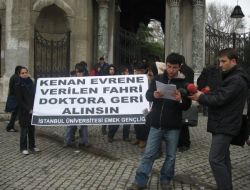 'kenan Evren’e Verilen Fahri Doktora Unvanı Geri Alınsın'