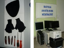 Hırsızlar Çaldıkları Eşyalarla Yakalandı