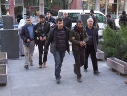 Satın Aldıkları Danaların Parasını Vermeden Kaçan Zanlılar Yakalandı